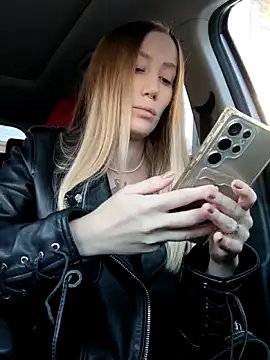 Pussy Drive03 online show from September 26, 2025, 1:42 am