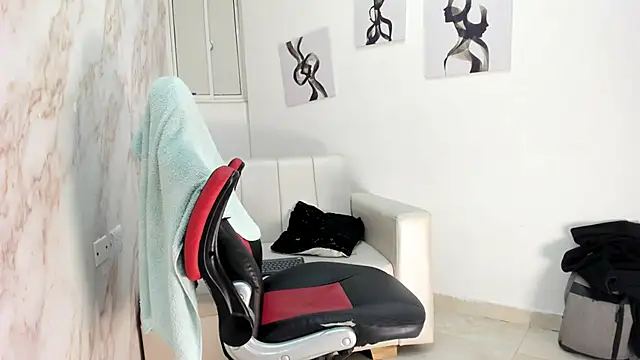 ANDRES STUD online show from November 11, 2025, 5:18 am