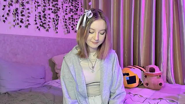 Snapshot of margorazentals chatting on March 8, 2025, 10:34 pm margorazentals online show from March 8, 2025, 10:34 pm