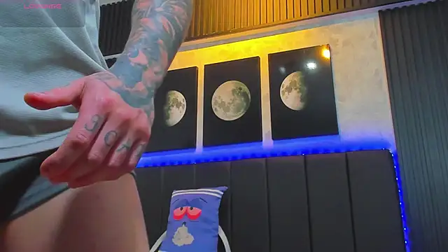 David blake  online show from February 7, 2025, 6:24 am