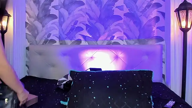 Sami Evanns online show from November 27, 2025, 2:46 am