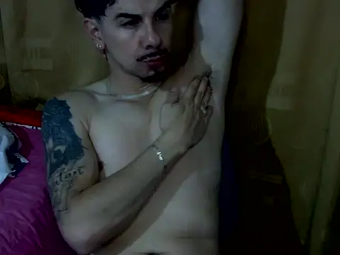 venusfranco 94 online show from November 7, 2025, 12:10 am