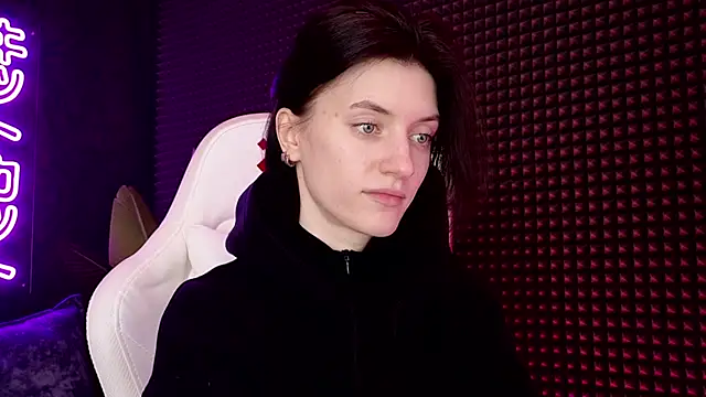 Snapshot of roxy_riot_ chatting on March 8, 2025, 5:07 am roxy riot online show from March 8, 2025, 5:07 am
