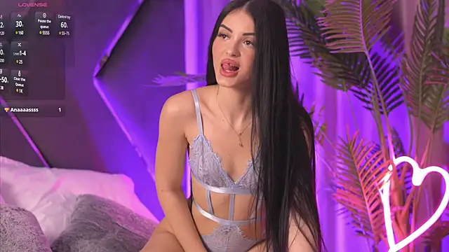 LilaRoses online show from February 28, 2025, 4:43 am