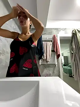 BonyBon29 online show from October 3, 2025, 6:54 am