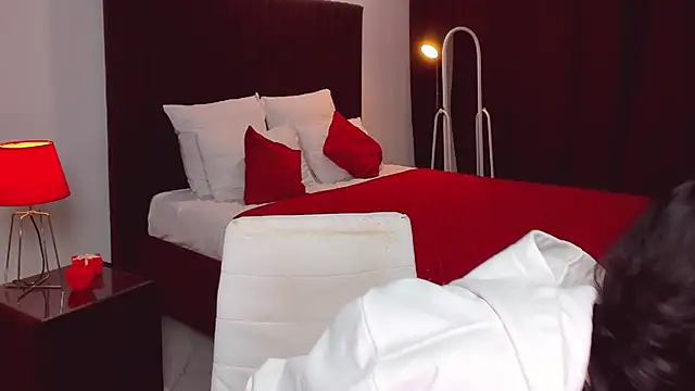 Snapshot of Suga_babe chatting on September 25, 2025, 1:04 pm Suga babe online show from September 25, 2025, 1:04 pm