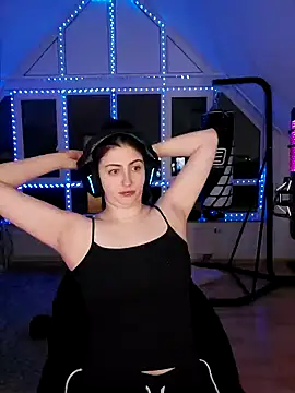 Snapshot of Gamergirl-Linela chatting on February 12, 2025, 6:09 pm Gamergirl-Linela online show from February 12, 2025, 6:09 pm