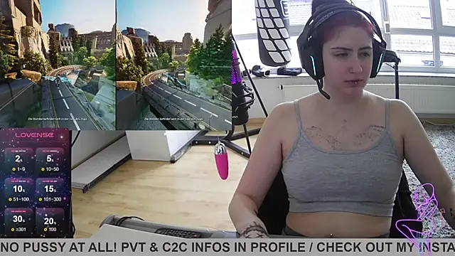 Snapshot of Gamergirl-Linela chatting on March 13, 2025, 10:26 am Gamergirl-Linela online show from March 13, 2025, 10:26 am