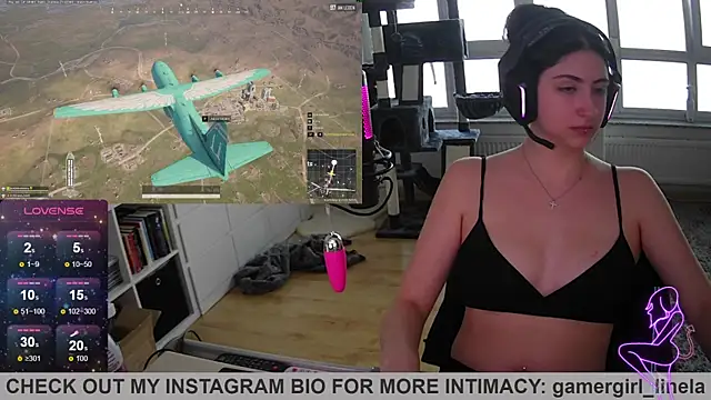 Snapshot of Gamergirl-Linela chatting on September 18, 2025, 4:09 pm Gamergirl-Linela online show from September 18, 2025, 4:09 pm