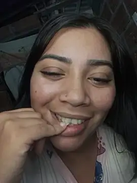 Snapshot of Sophia_Brunett chatting on November 28, 2025, 4:37 am Sophia Brunett online show from November 28, 2025, 4:37 am