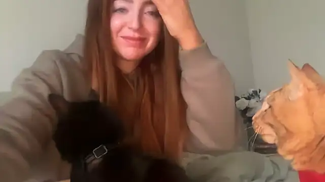 skyejde online show from November 22, 2025, 9:19 am