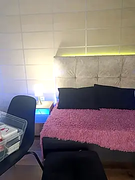 Snapshot of _michonne_ chatting on November 29, 2025, 8:56 pm michonne online show from November 29, 2025, 8:56 pm