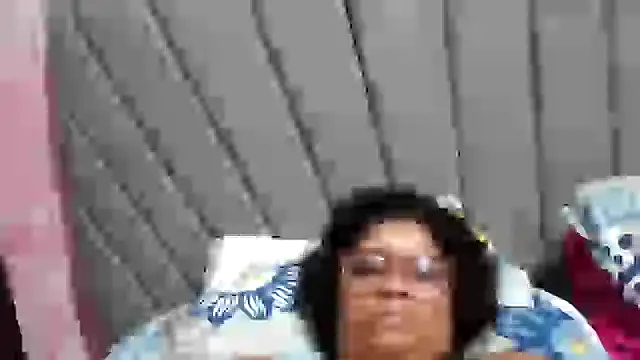 Snapshot of Tana_latin chatting on September 18, 2025, 12:34 am Tana latin online show from September 18, 2025, 12:34 am