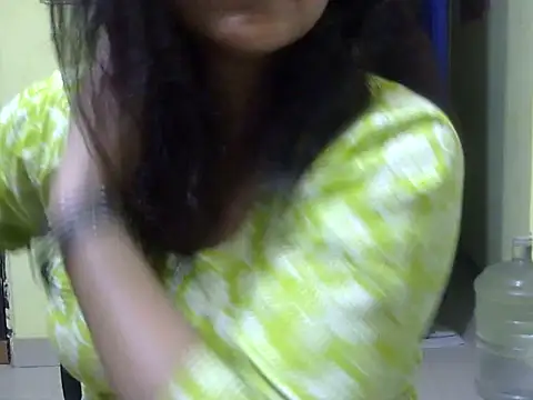 Snapshot of Your_cutiepie_ chatting on October 18, 2025, 6:30 pm Your cutiepie online show from October 18, 2025, 6:30 pm