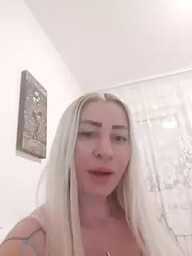 Snapshot of visnjica chatting on March 15, 2025, 10:22 pm visnjica online show from March 15, 2025, 10:22 pm