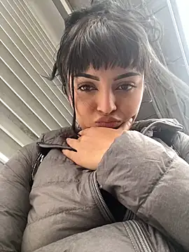 Snapshot of Dulce__Boyd chatting on February 13, 2025, 7:52 pm Dulce Boyd online show from February 13, 2025, 7:52 pm