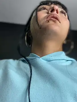 Snapshot of Dulce__Boyd chatting on March 7, 2025, 1:29 pm Dulce Boyd online show from March 7, 2025, 1:29 pm