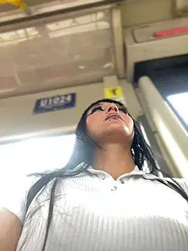 Snapshot of Dulce__Boyd chatting on November 24, 2025, 1:33 pm Dulce Boyd online show from November 24, 2025, 1:33 pm