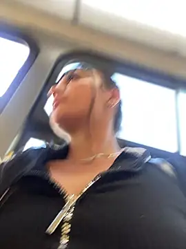 Snapshot of Dulce__Boyd chatting on November 27, 2025, 1:24 pm Dulce Boyd online show from November 27, 2025, 1:24 pm