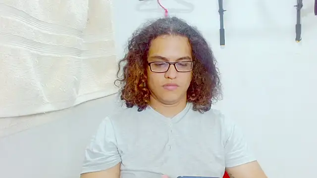 Diane blossom online show from March 20, 2025, 8:19 pm