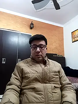 Snapshot of innocentboy1987 chatting on February 14, 2025, 8:42 am innocentboy1987 online show from February 14, 2025, 8:42 am