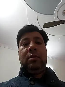 Snapshot of innocentboy1987 chatting on February 18, 2025, 4:05 pm innocentboy1987 online show from February 18, 2025, 4:05 pm