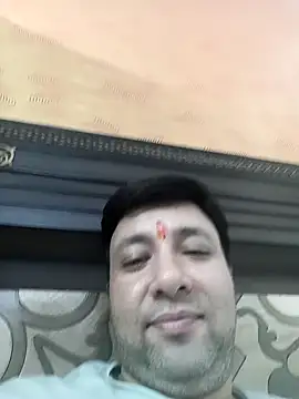 Snapshot of innocentboy1987 chatting on September 30, 2025, 9:36 am innocentboy1987 online show from September 30, 2025, 9:36 am