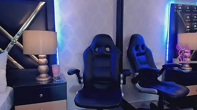 Snapshot of SophieWinsloow chatting on March 19, 2025, 1:40 pm SophieWinsloow online show from March 19, 2025, 1:40 pm