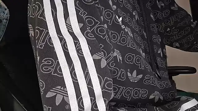 Snapshot of ademandjulia chatting on September 29, 2025, 4:50 am ademandjulia online show from September 29, 2025, 4:50 am