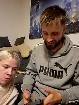 Snapshot of ademandjulia chatting on October 16, 2025, 4:41 pm ademandjulia online show from October 16, 2025, 4:41 pm