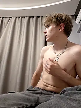 And25bn online show from November 24, 2025, 6:46 am