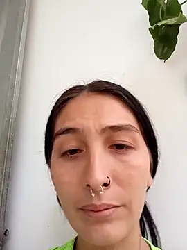 single mother indecent online show from November 11, 2025, 11:21 am