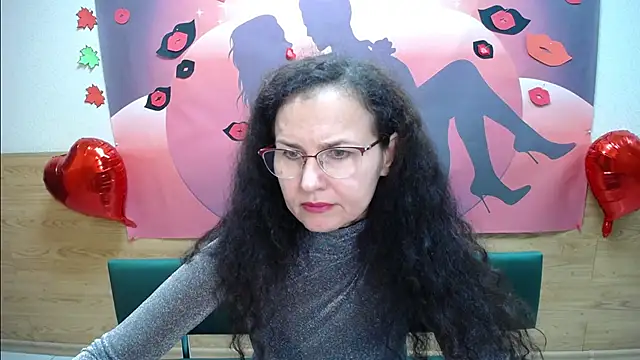 Miroslava Happi online show from October 17, 2025, 5:43 am