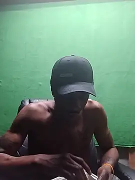 Snapshot of BrownSkinGuy420 chatting on February 8, 2025, 8:42 pm BrownSkinGuy420 online show from February 8, 2025, 8:42 pm