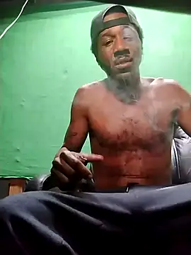 BrownSkinGuy420 online show from February 9, 2025, 3:11 am