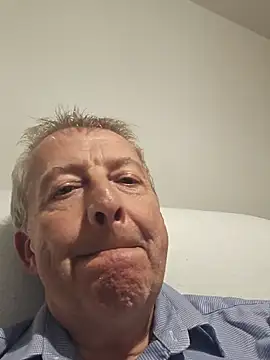 Snapshot of mann4u147 chatting on September 10, 2025, 7:14 pm mann4u147 online show from September 10, 2025, 7:14 pm