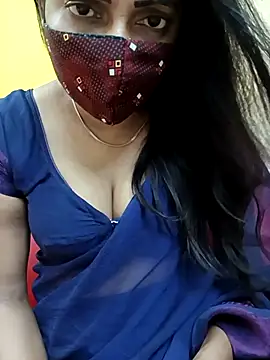 Snapshot of Thamarai28 chatting on September 20, 2025, 2:12 am Thamarai28 online show from September 20, 2025, 2:12 am