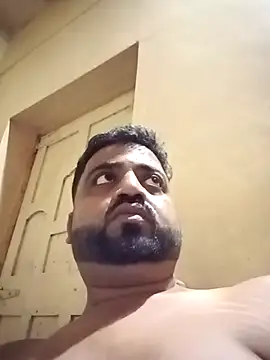 Vij717 online show from October 24, 2025, 11:45 pm