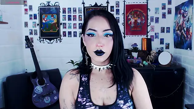 Snapshot of Nyx_Blackmoon chatting on February 19, 2025, 2:01 pm Nyx Blackmoon online show from February 19, 2025, 2:01 pm