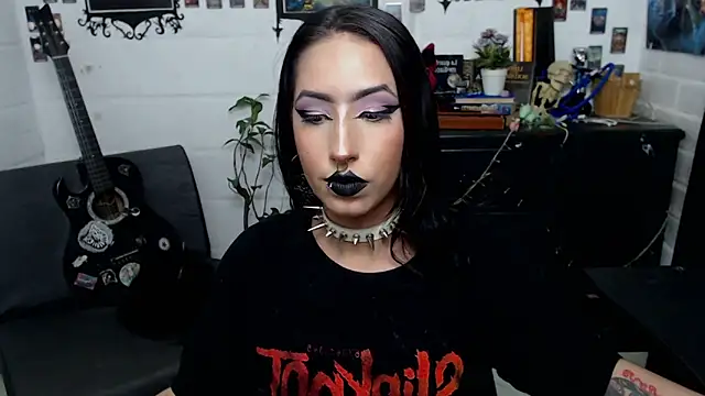 Snapshot of Nyx_Blackmoon chatting on March 6, 2025, 8:27 pm Nyx Blackmoon online show from March 6, 2025, 8:27 pm