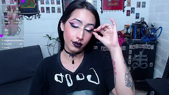 Snapshot of Nyx_Blackmoon chatting on March 21, 2025, 6:07 pm Nyx Blackmoon online show from March 21, 2025, 6:07 pm