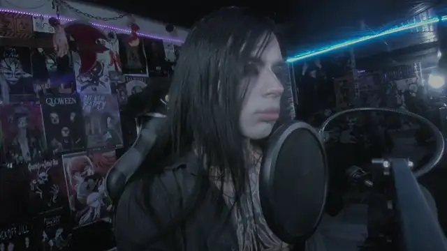 Snapshot of rotten_dreams chatting on March 7, 2025, 6:11 pm rotten dreams online show from March 7, 2025, 6:11 pm