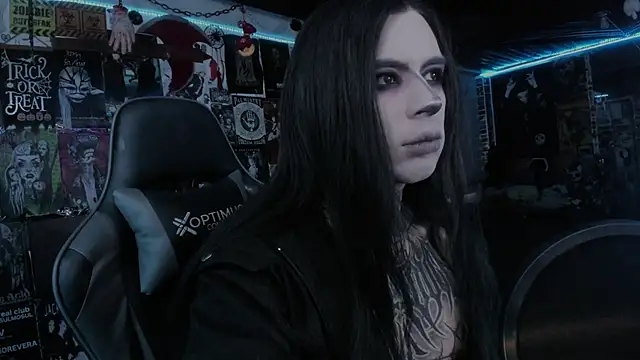 Snapshot of rotten_dreams chatting on September 29, 2025, 9:52 pm rotten dreams online show from September 29, 2025, 9:52 pm