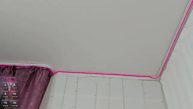 Snapshot of b4by_Emilia chatting on March 7, 2025, 9:29 am b4by Emilia online show from March 7, 2025, 9:29 am