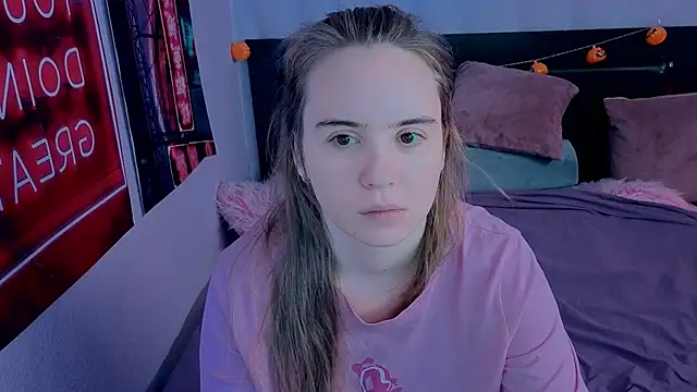 Snapshot of Lika_0ne chatting on November 28, 2025, 9:56 am Lika 0ne online show from November 28, 2025, 9:56 am