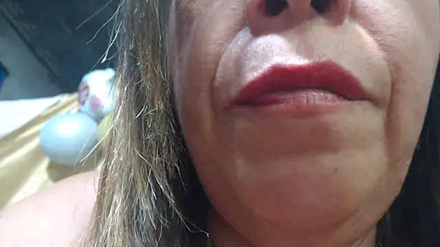Snapshot of alina_maturehot chatting on February 21, 2025, 8:29 am alina maturehot online show from February 21, 2025, 8:29 am