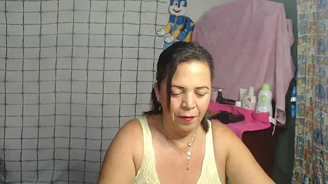 Snapshot of alina_maturehot chatting on March 6, 2025, 5:14 am alina maturehot online show from March 6, 2025, 5:14 am