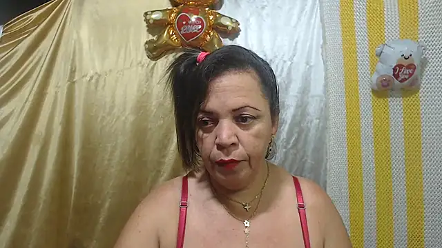 Snapshot of alina_maturehot chatting on March 8, 2025, 5:07 am alina maturehot online show from March 8, 2025, 5:07 am