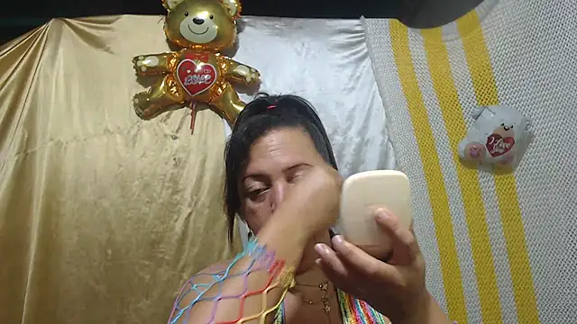 Snapshot of alina_maturehot chatting on March 18, 2025, 4:58 am alina maturehot online show from March 18, 2025, 4:58 am