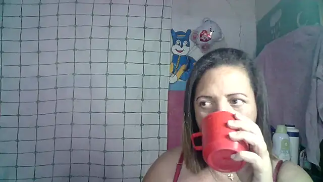 Snapshot of alina_maturehot chatting on March 21, 2025, 10:50 am alina maturehot online show from March 21, 2025, 10:50 am